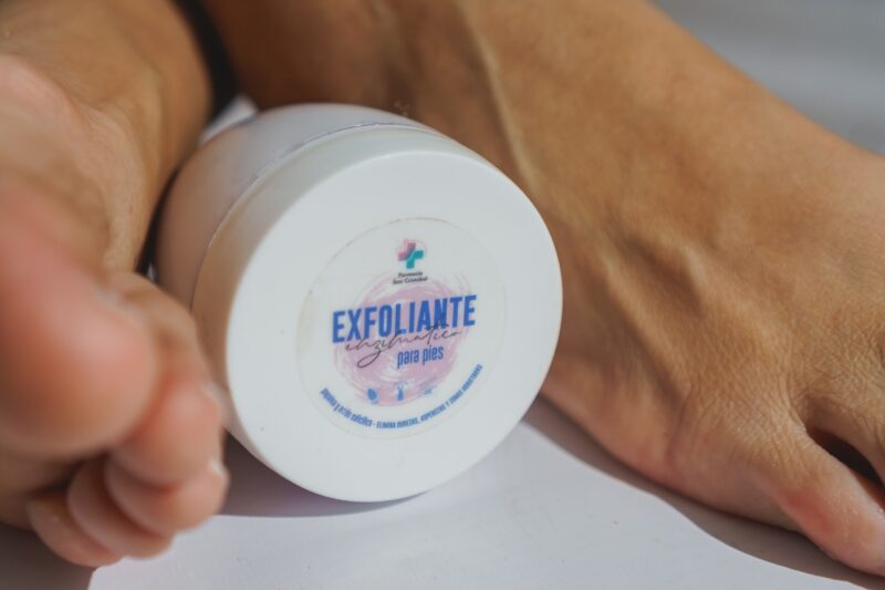 EXFOLIANTE ENZIMATICO DE PIES - Imagen 2