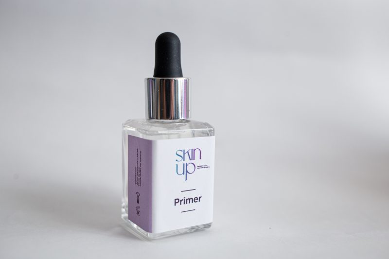 PRIMER SKIN UP Con Ácido Hyaluronic y Perlas